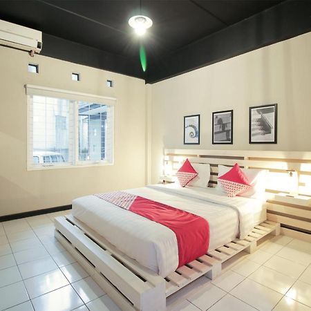 Oyo 260 Home 33 Бандунг Экстерьер фото