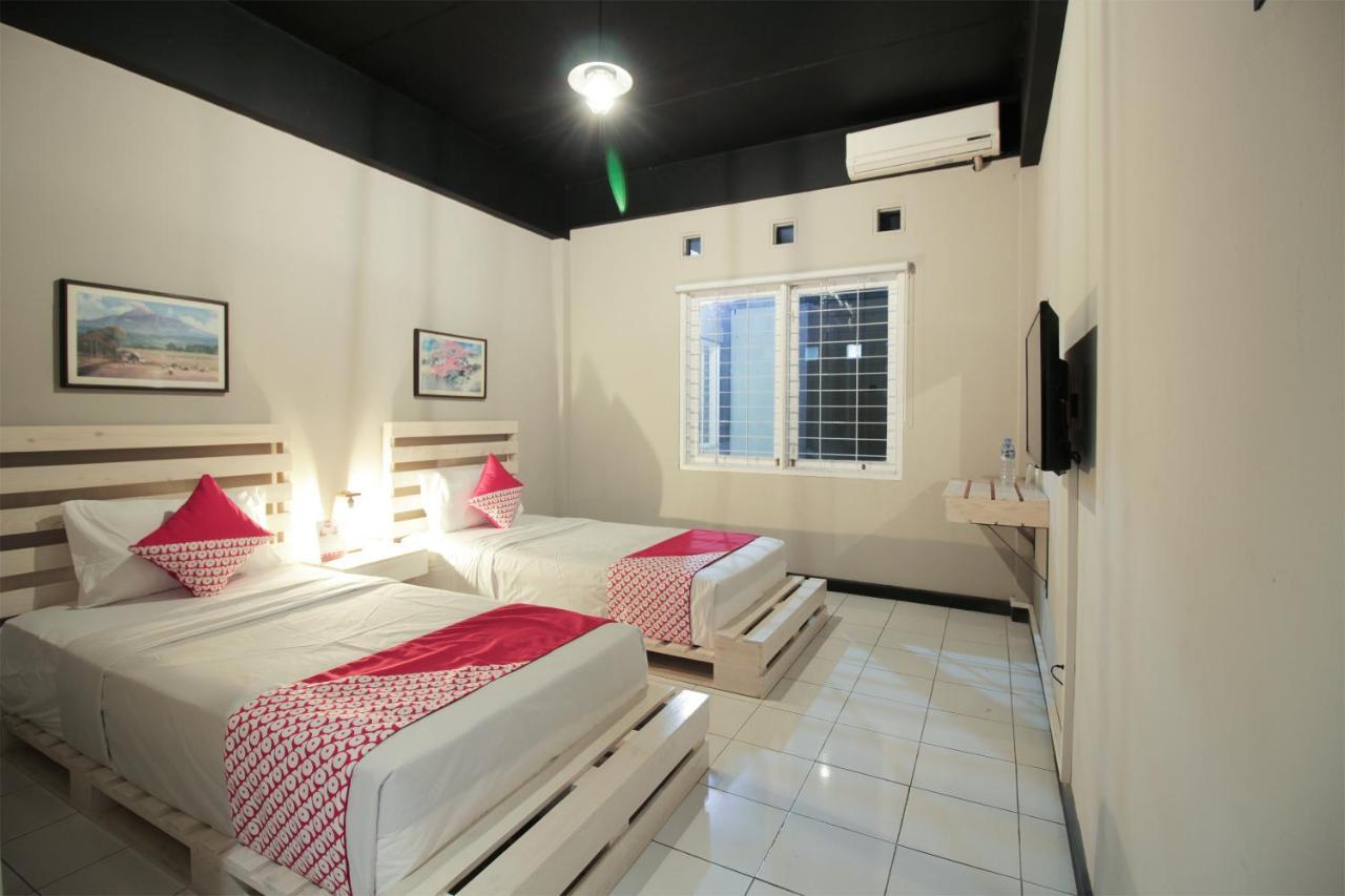 Oyo 260 Home 33 Бандунг Экстерьер фото